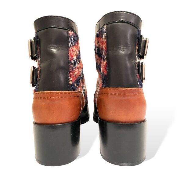 CHANEL 2017 Tweed Pattern Ankle Boots |38.5 EU| - Picture 12 of 12
